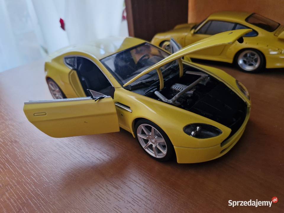 Model Aston Martin Vantage 118 Hot Wheels Legnica