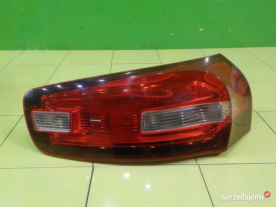 CITROEN C4 PICASSO II 16 EHDI 14r 5D lampa prawy Suków