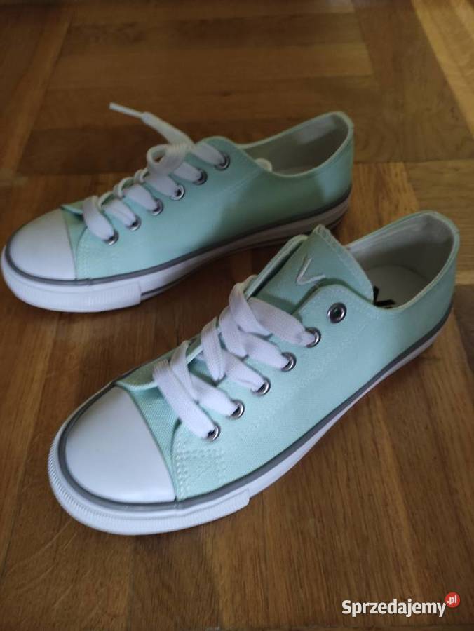Sprzedam nowe trampki w kolorze turkusowym inna mazowieckie