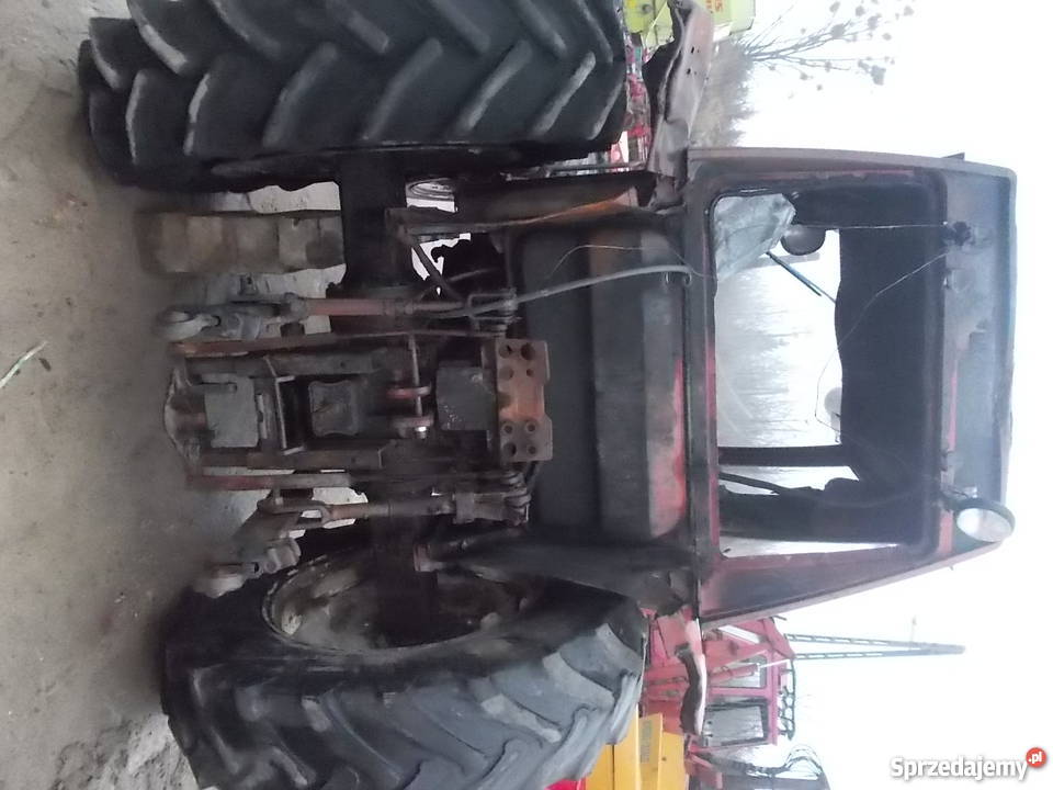 Fiat 780 podpalony do remontu Napęd 4x4 Wysokie