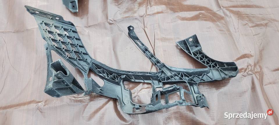 MERCEDES E COUPE W207 SLIZG ZDERZAKA PRZOD Ruda Śląska