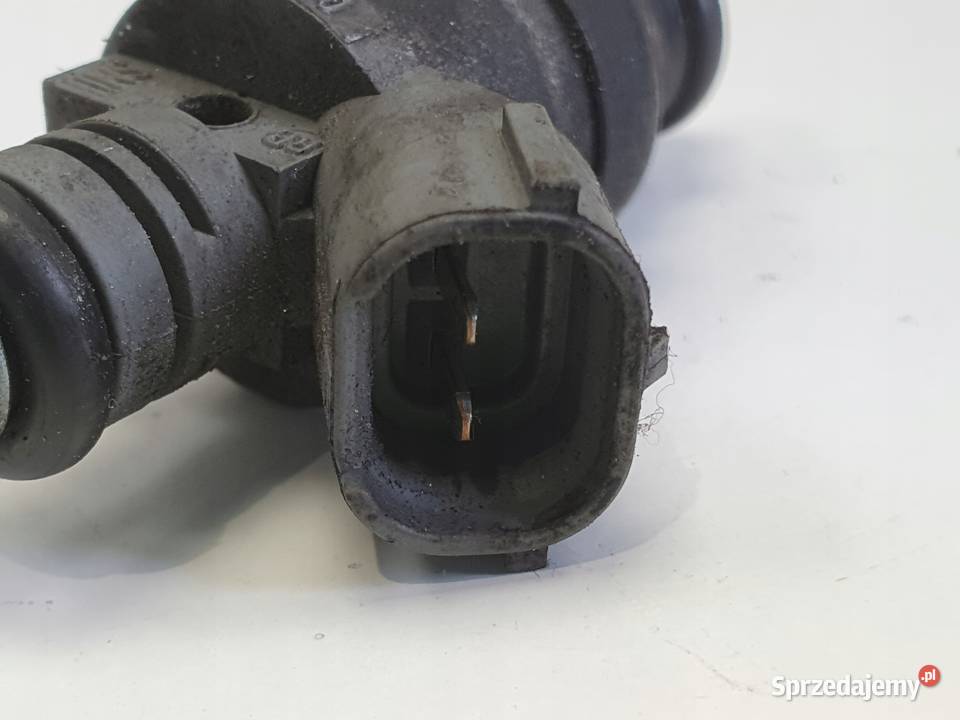 WTRYSKIWACZ Audi A3 II 8P 16 8V wtrysk osobowe