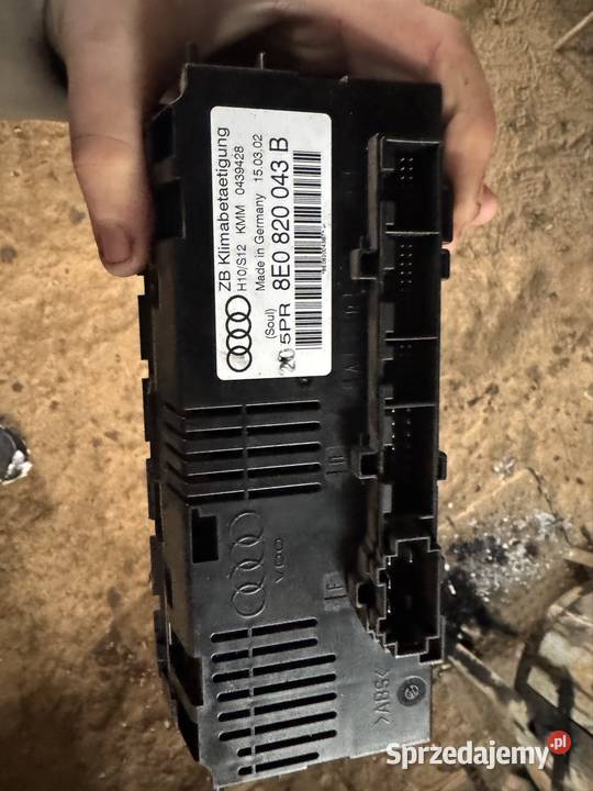 Sprzedam komplet klimatronik zapalniczkę Audi automatyczna Zamość