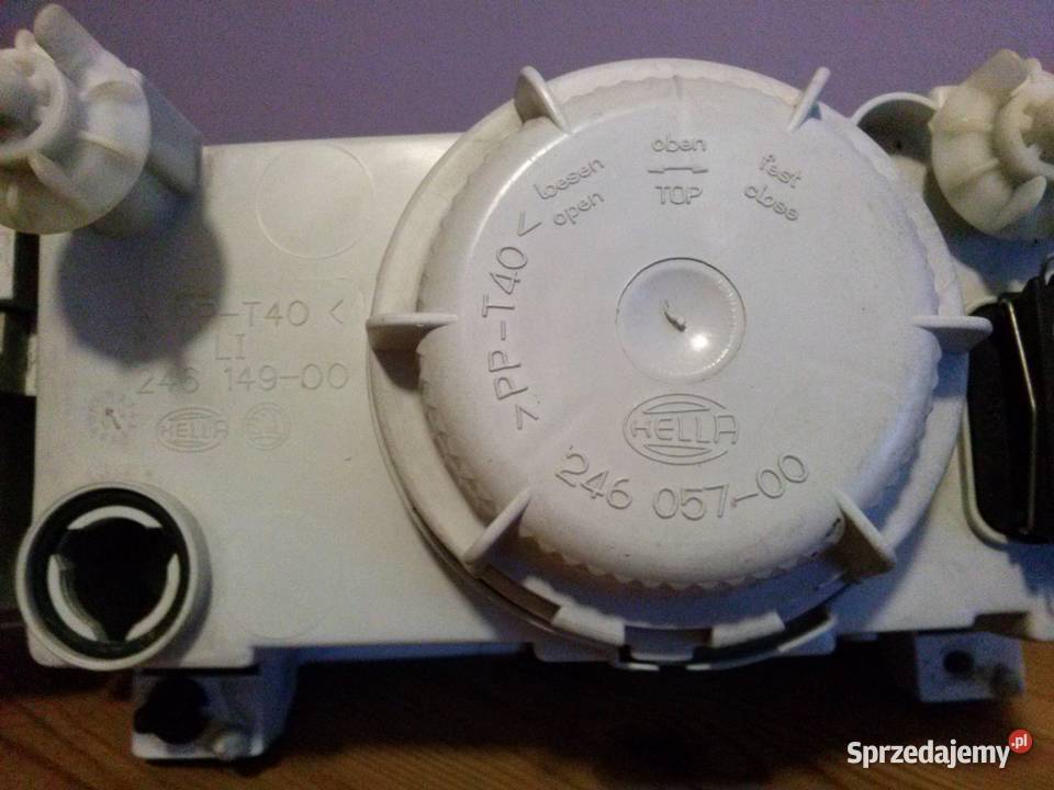 Lampa przód lewa Skoda Oktawia Oświetlenie wielkopolskie Konin sprzedam