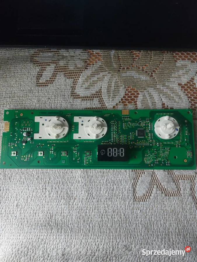 INDESIT IWSD 1252 16200298501 WYSWIETLACZ wolnostojące małopolskie Nowy Sącz sprzedam