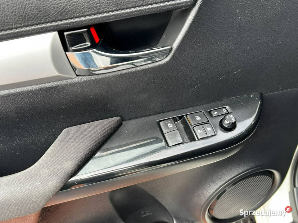 Toyota Hilux 24 D4D Zarejestrowany Niski ASR (kontrola trakcji) Baranowo