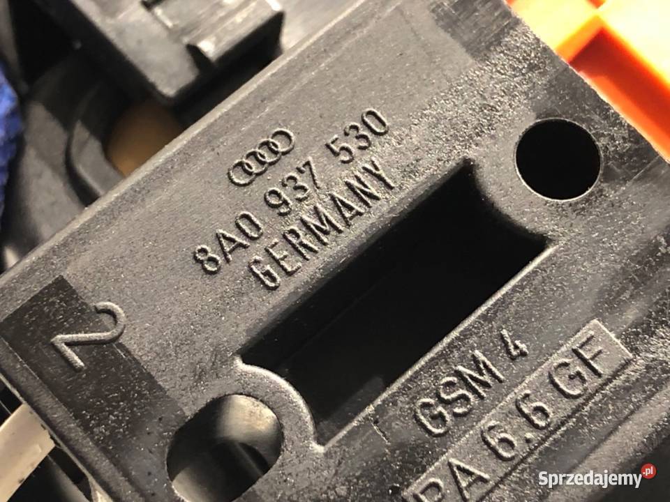 SKRZYNKA BEZPIECZNIKÓW AUDI A7 4G 8A0937530