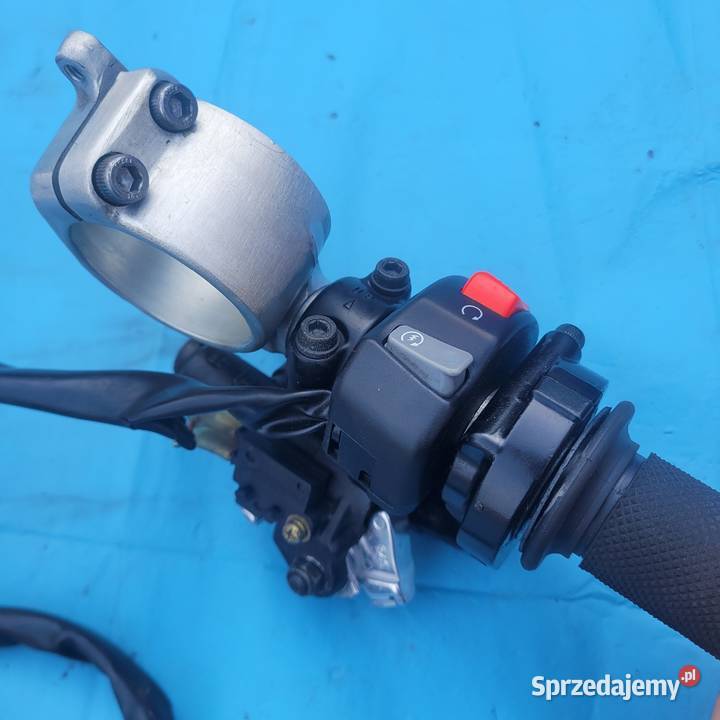 Yamaha R1 RN09 0203 przełączniki manetki pompa Przełączniki Nowy Tomyśl