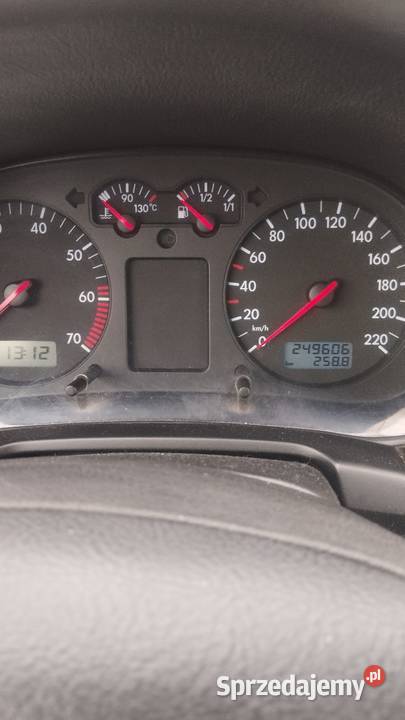 Sprzedam wv golfa 4 14 benzyna 2002 benzyna Siemianowice Śląskie