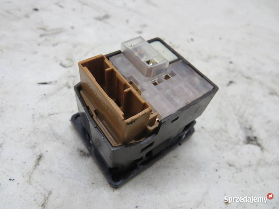 PRZYCISK REGULACJI LUSTEREK TOYOTA VERSO 09