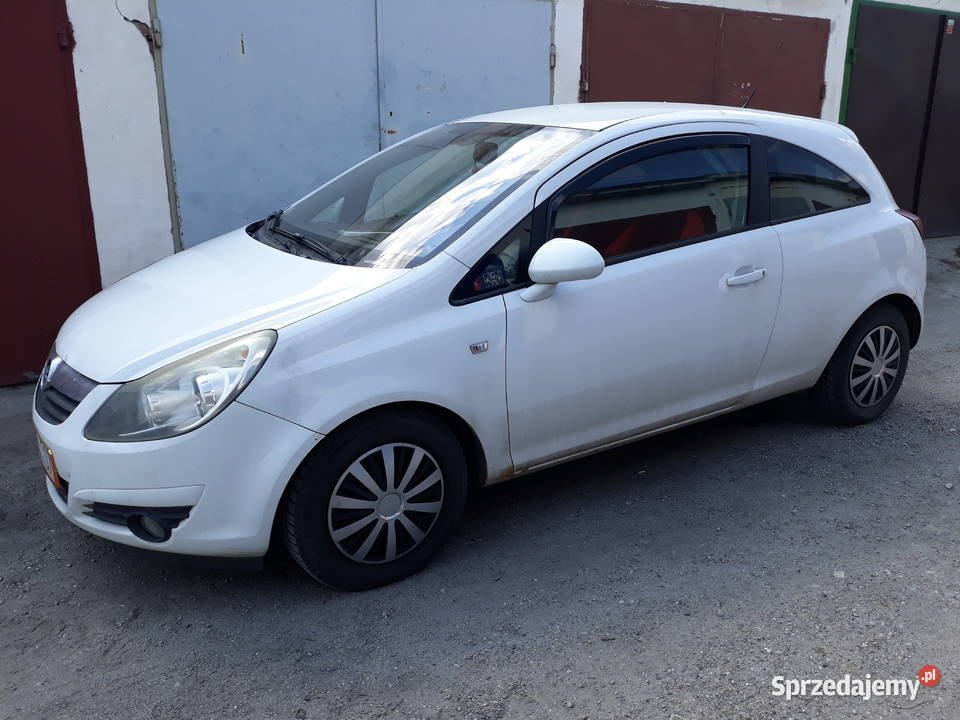Opel Corsa 2009 r 14 16v 100 Strzegom