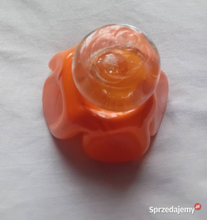 Ręcznie formowany szklany świecznik w stylu wielkopolskie Koźminek