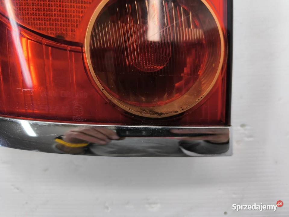 LAMPA LEWY TYŁ TOYOTA AVENSIS II T25 KOMBI Lampy cofania sprzedam