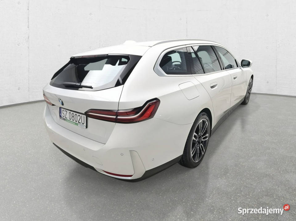 BMW 520 G60 2023 Rok produkcji 2024 dolnośląskie Komorniki