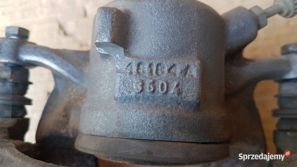 BMW 218d seria 2 F45 Active Tourer zacisk zaciski Legnica