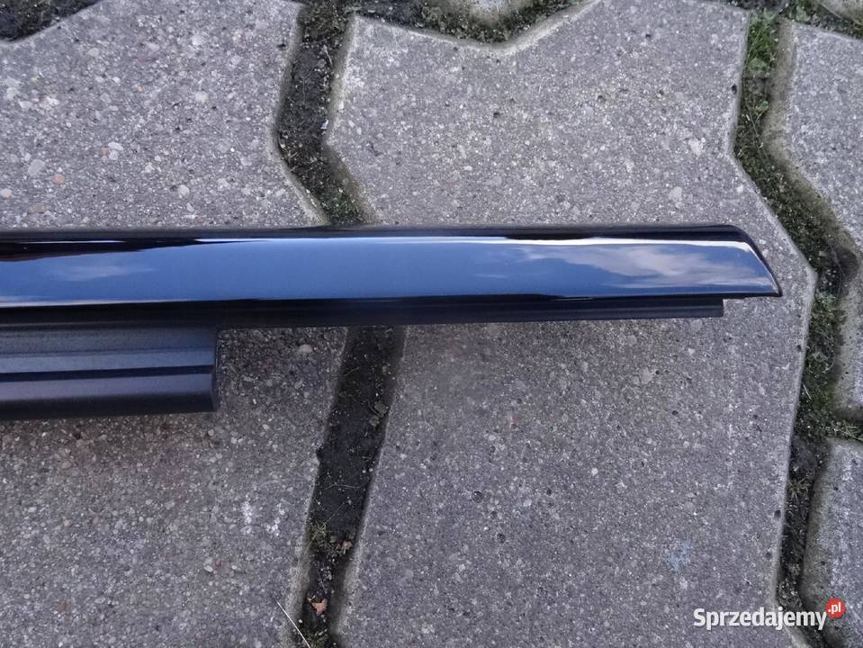 51357404032 BMW G30 F90 LISTWA ZGARNIAJACA PRAWA Listwy i nakładki sprzedam