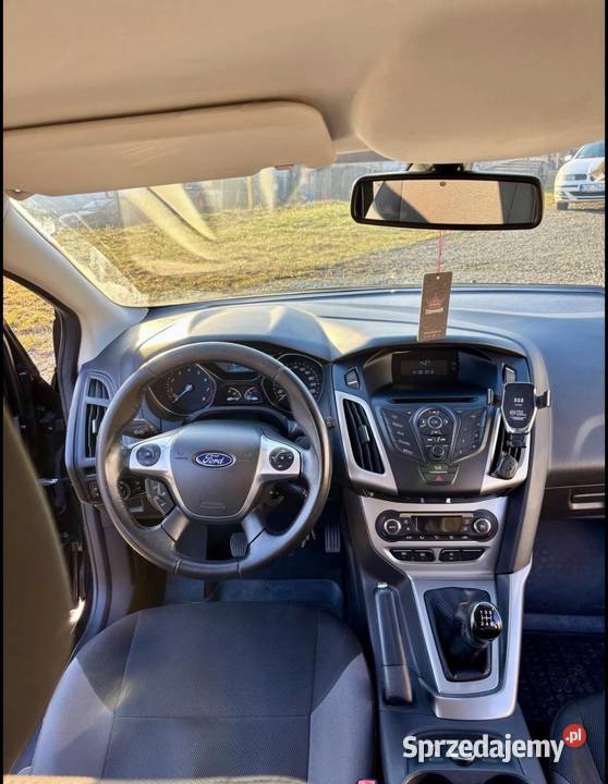Ford Focus 2014 sprzedam