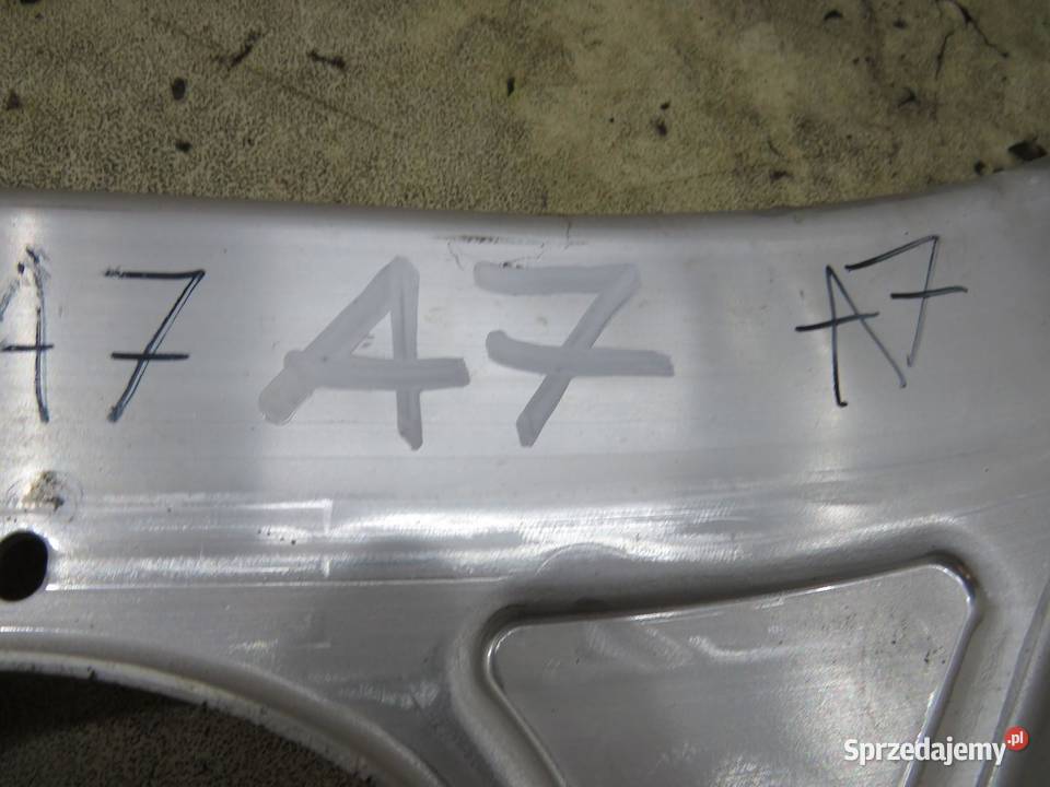 ROZPÓRKA KIELICHÓW AUDI A7 4G 4G0805645B