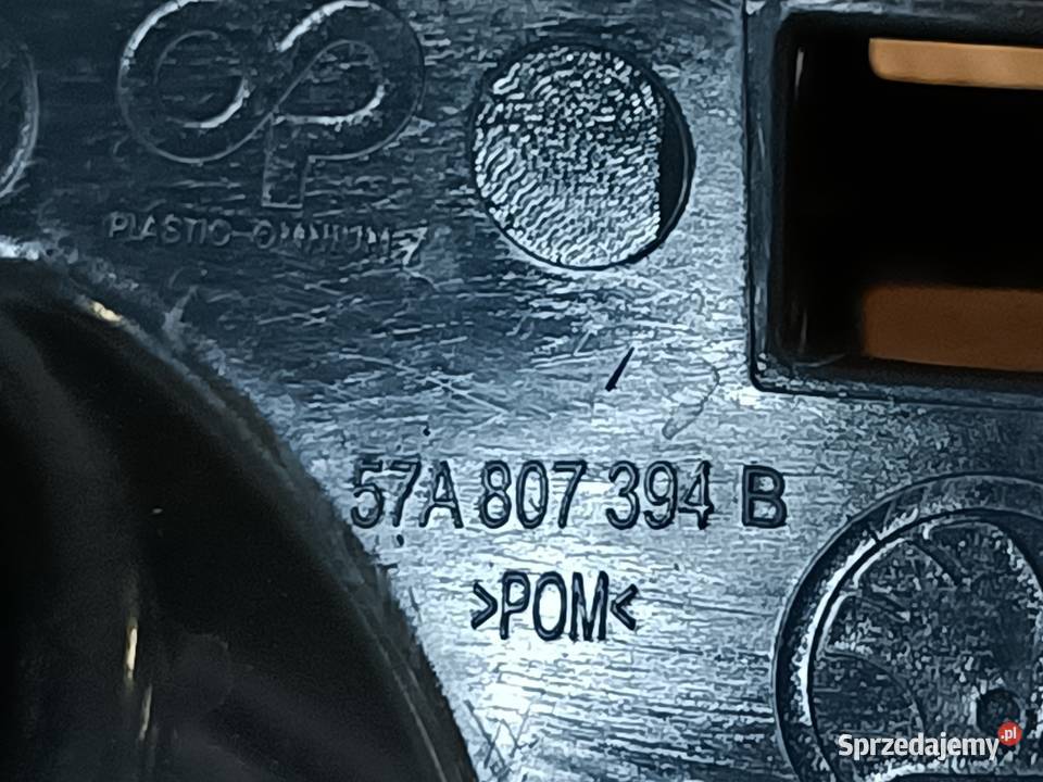 SKODA KAROQ ŚLIZG PROWADNICA ZDERZAKA PRAWY TYŁ wielkopolskie Pleszew