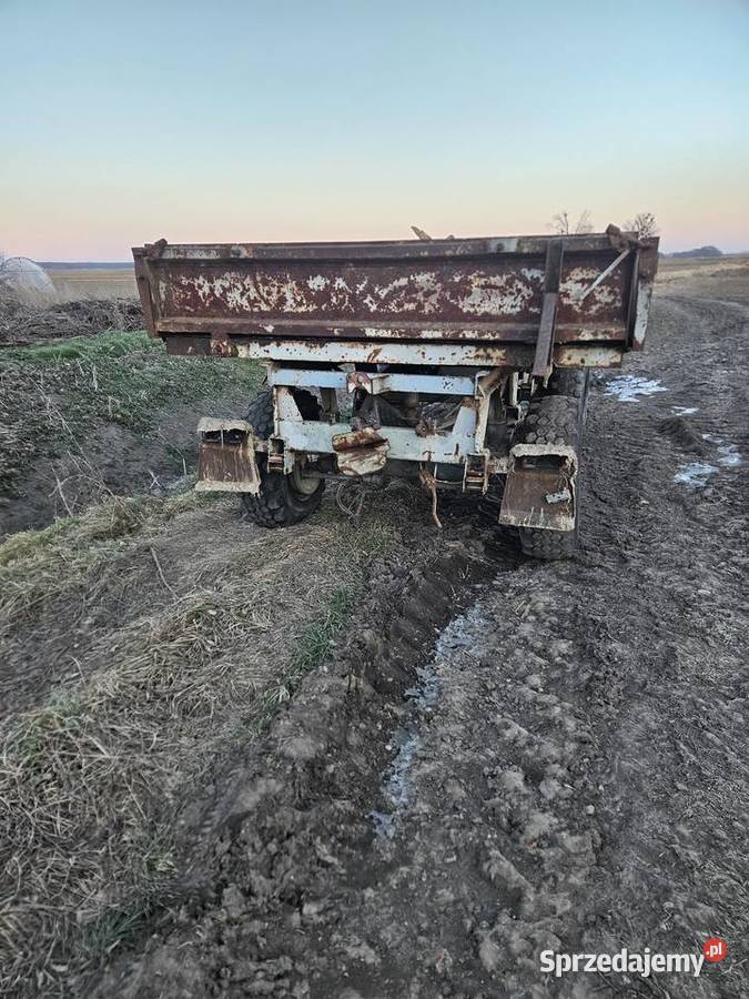 Przyczepa hl 6011 hw 6011 nowy typ stary typ