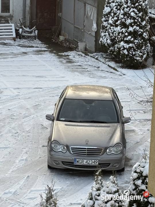 Mercedes c 180 Grójec