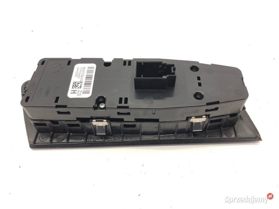 PRZEŁĄCZNIK SZYB BMW G30 6832728 SedanLimuzyna