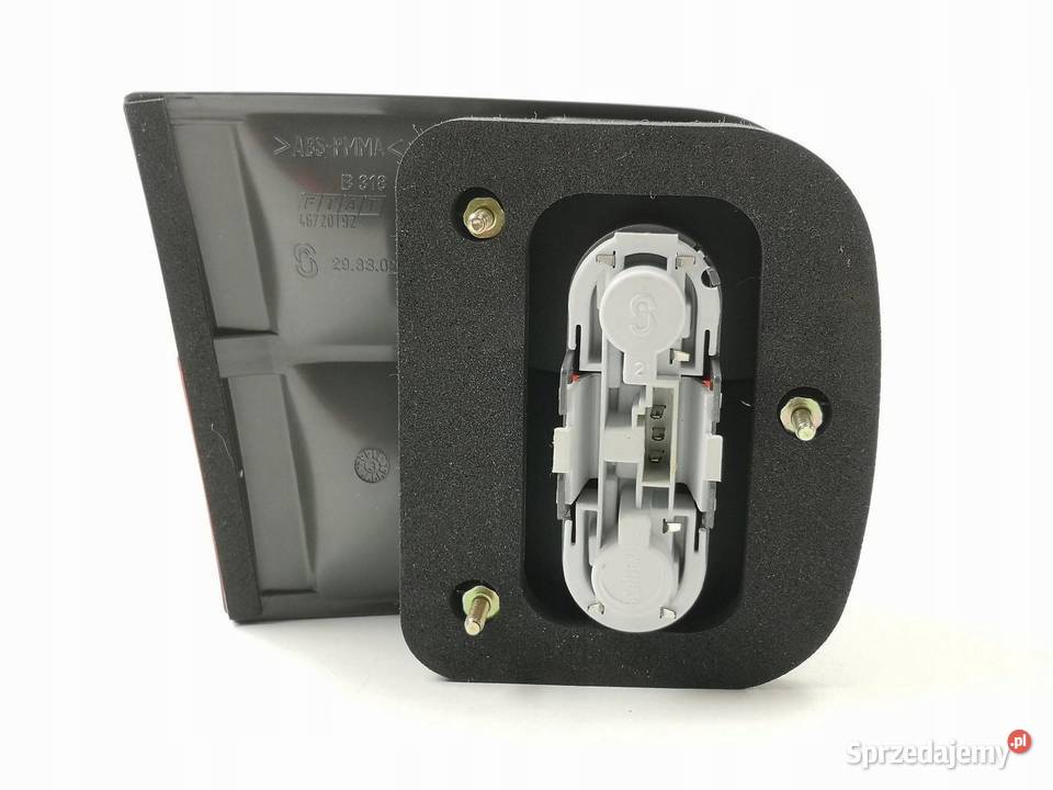 LAMPA PRAWY TYŁ FIAT PUNTO CABRIO 9400 ORYGINAŁ lubelskie