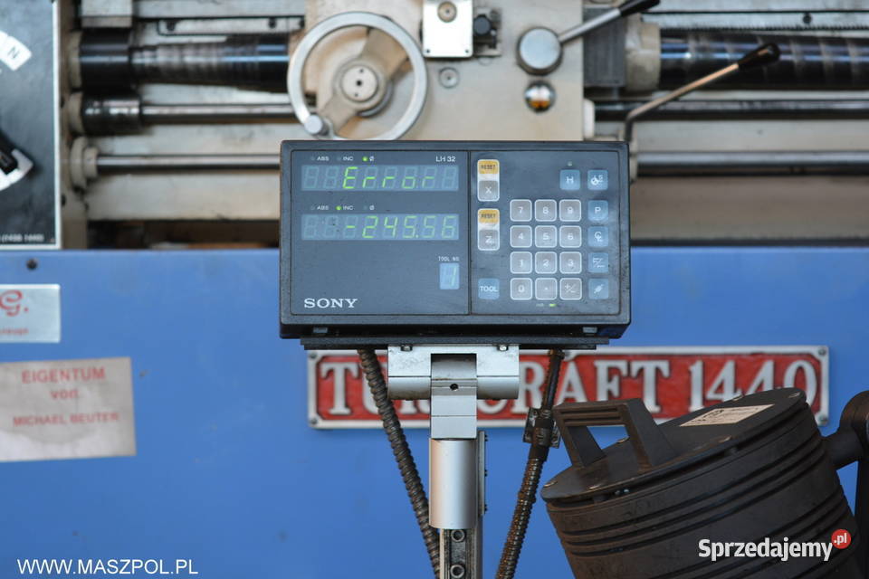 Tokarka TUR 710 x 3000 mm z czytnikami SONY STAN Głowno