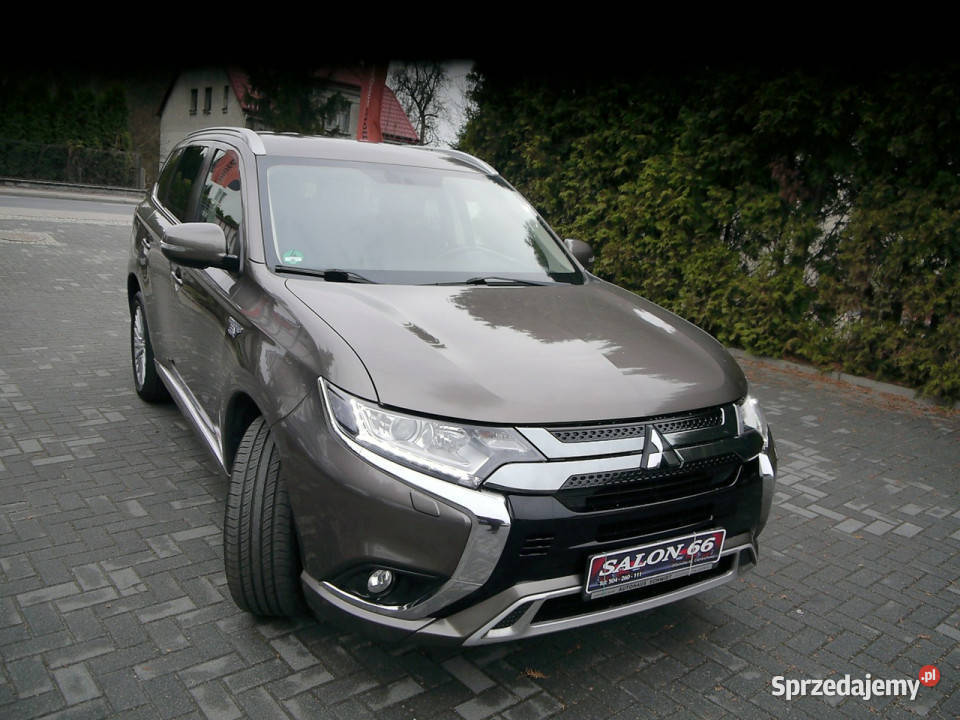 Mitsubishi Outlander 24 Hybrid 4x4 Led Stan elektrycznie ustawiane fotele Częstochowa