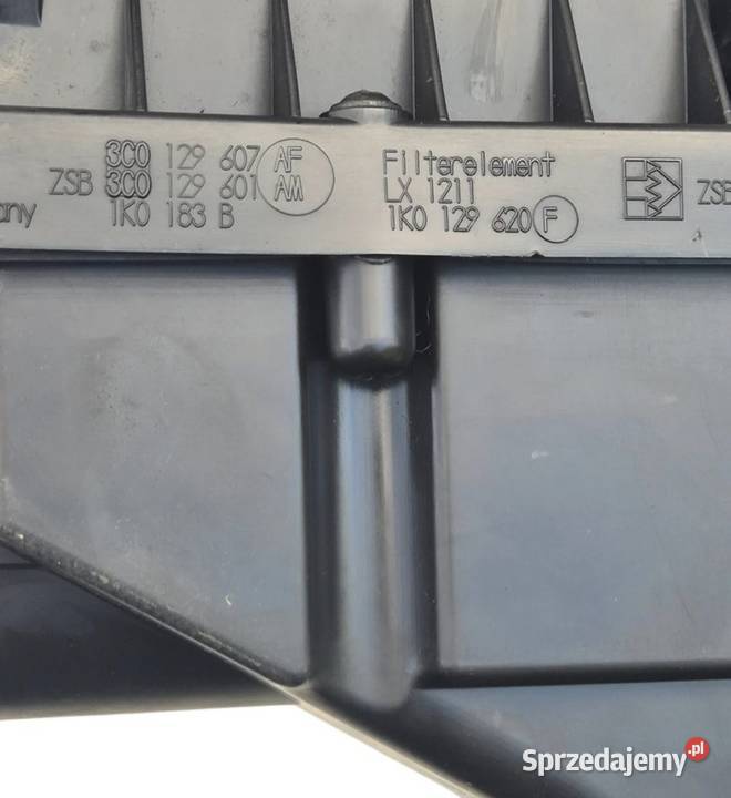 OBUDOWA FILTRA POWIETRZA 19 TDI GOLF V PASSAT B6 Działoszyce sprzedam