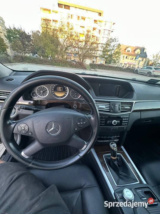 Mercedes W212 E klasa KARAWAN 2011 R