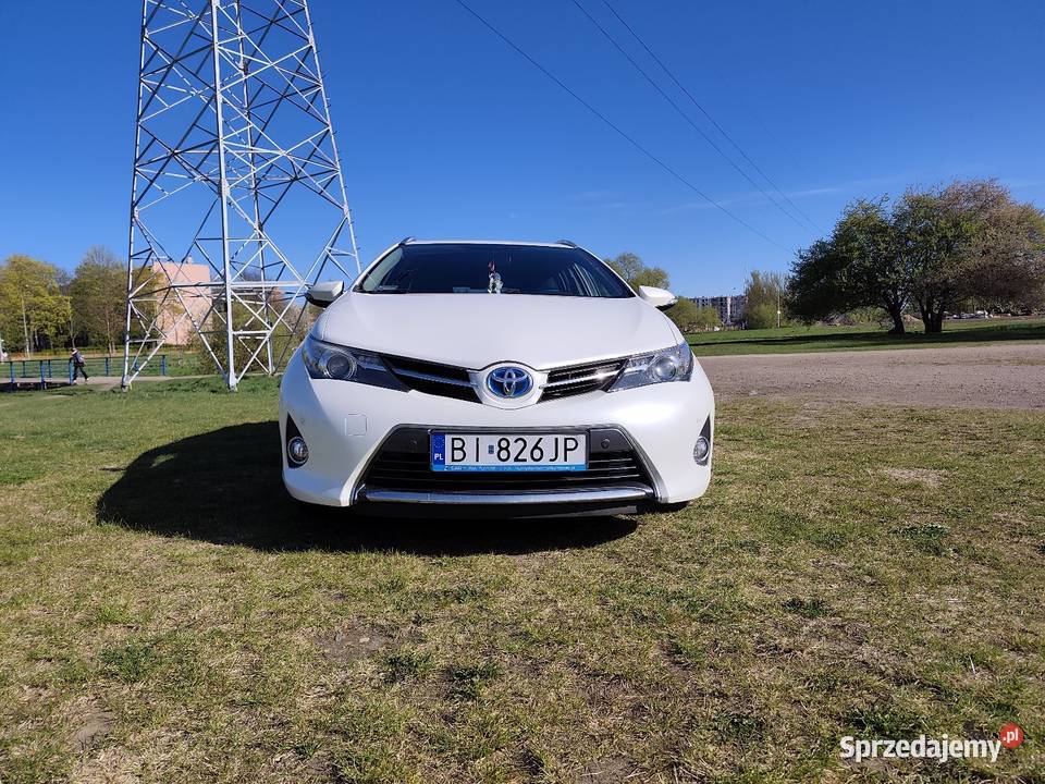 Toyota Auris 18 HSD Luna 2015 Hybryda Toyota Białystok sprzedam