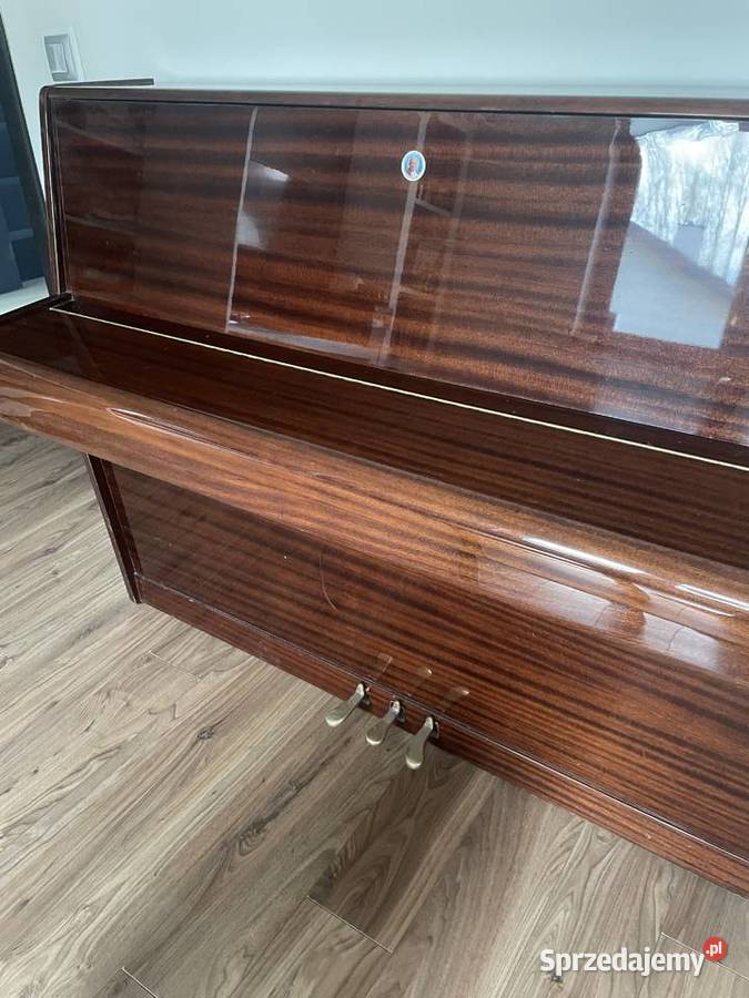 Pianino Calisia Zduńska Wola sprzedam