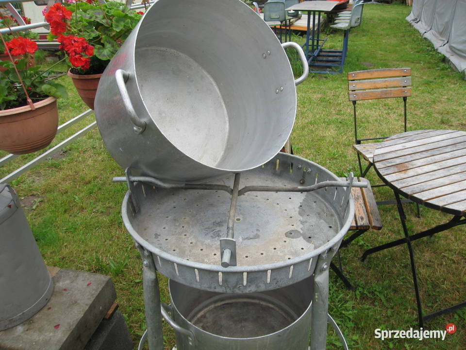 Duży gar kocioł