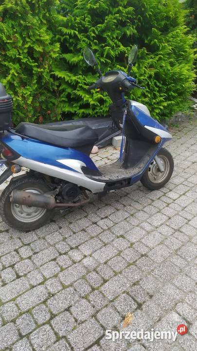 Skuter 80 zarejestrowany Dąbrówki