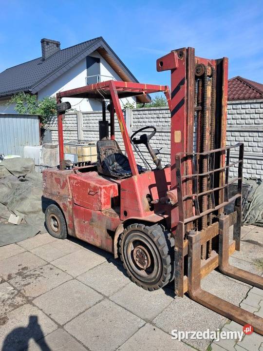 Bułgar Wozek Widłowy Sprowadzony Waga 5T DIESEL Osiek
