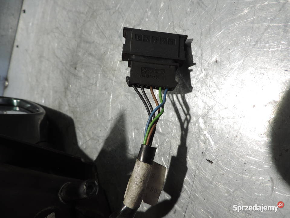 LUSTERKO PRAWE SKODA OCTAVIA 1 9570 Nowy Sącz