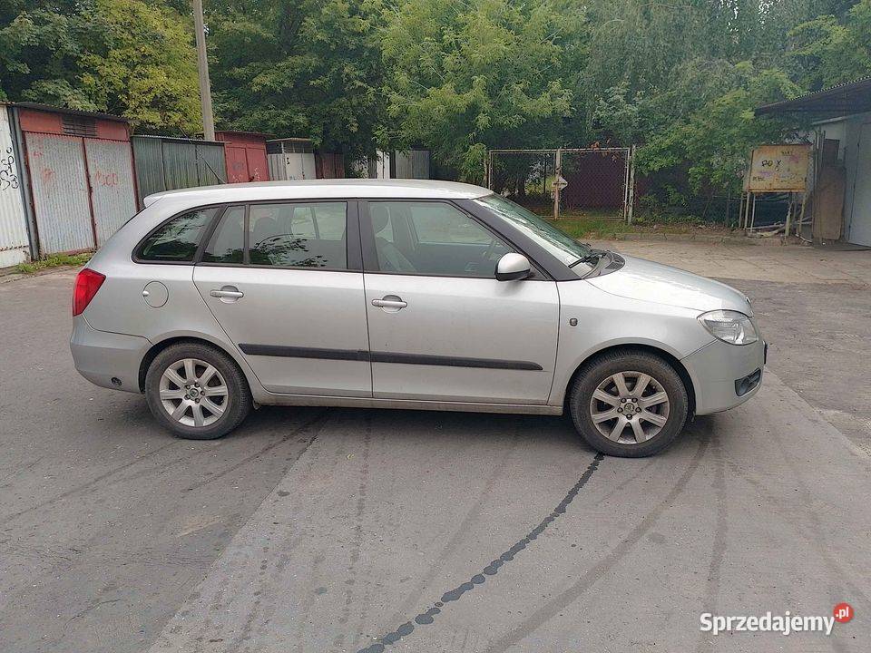 Skoda Fabia 2 14 MPI benzgaz 2009 małopolskie Kraków