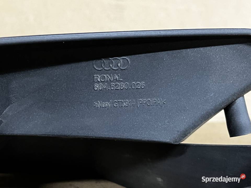 Wkładka 6046280026 OEM Audi Q3 Dekory do felg Gostyń