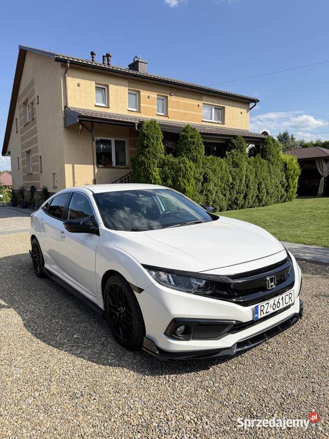 Honda Civic X sedan Sport automatyczna