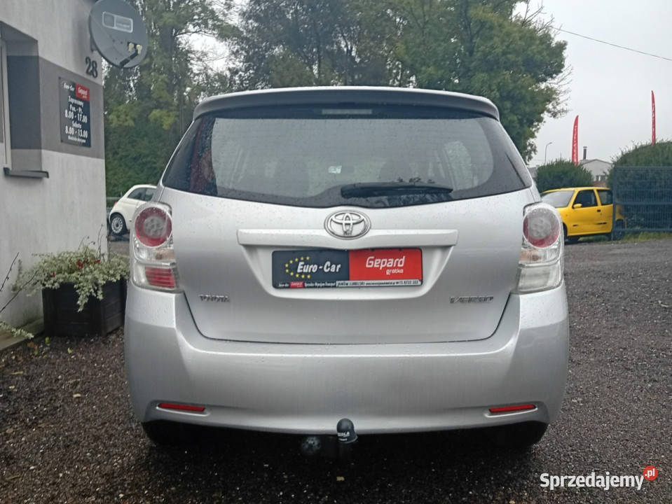 Toyota Verso lakier metallic Janów Lubelski