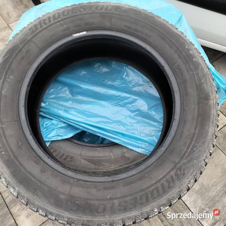 Opony zimowe Bridgestone suw 65 Rozalin sprzedam