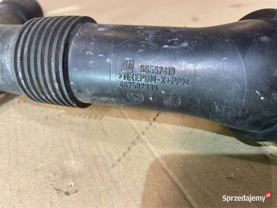 Rura wlot powietrza 55557413 opel corsa d