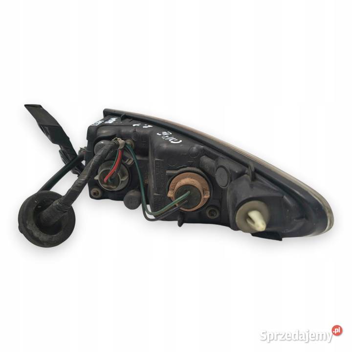 LAMPA LEWA Honda Civic VIII UFO 20062010 tylna