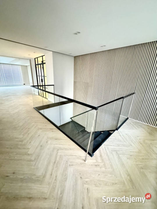 Przestronne mieszkanie z dwoma tarasami i balkon Warszawa