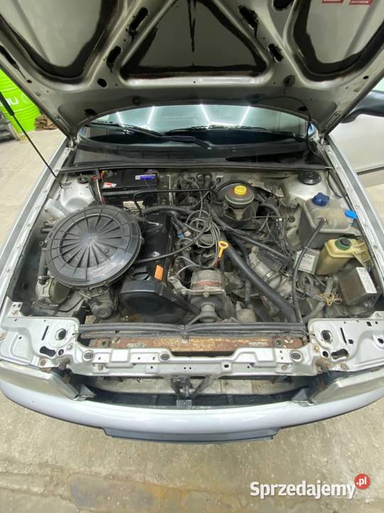 Audi 80 B4 20abt 90 BLPG SZYBERDACH Ważne opłaty Iłża sprzedam