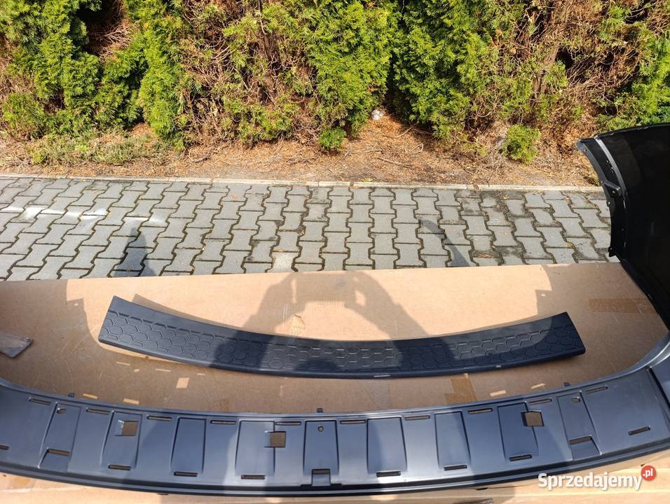 Dodge Durango zderzak tylny 201420 Baryczka