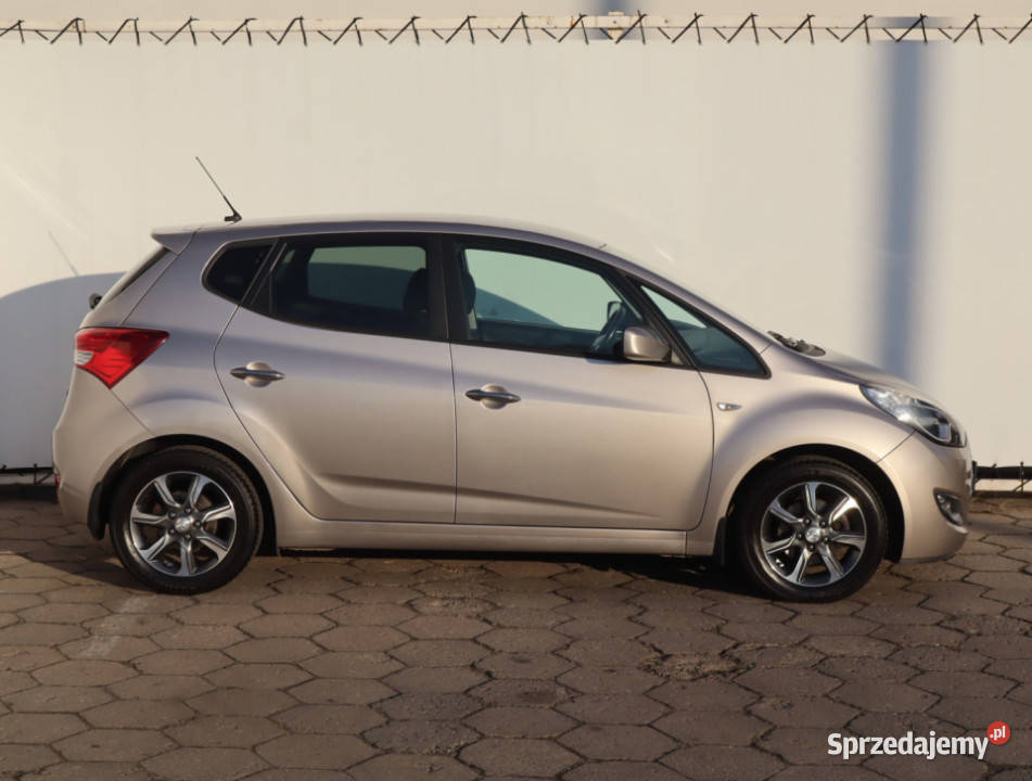 Hyundai ix20 16 CVVT isofix łódzkie sprzedam