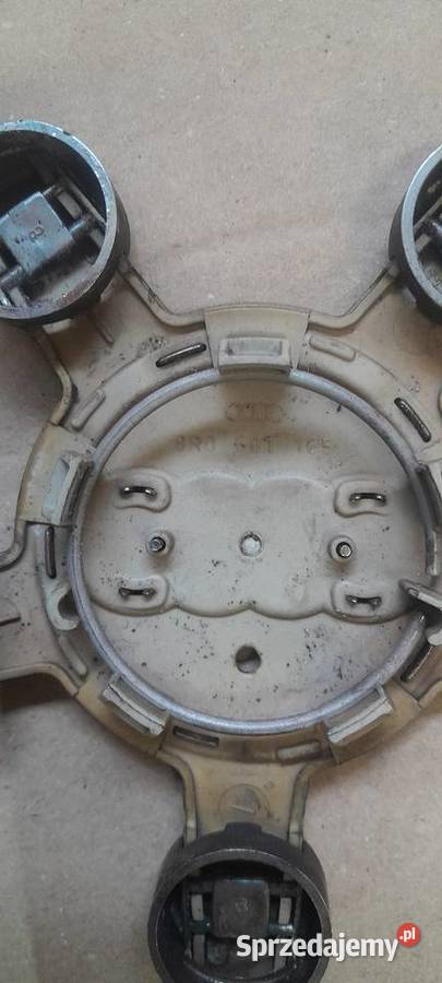 DEKIELEK KAPSEL FELGI 8R0601165 A3 8V A5 8T Q5 Dobiegniew