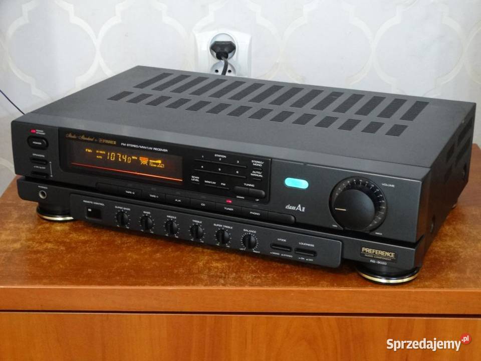 Amplituner z korektorem Fisher RS9020 300 wat podkarpackie Jasło